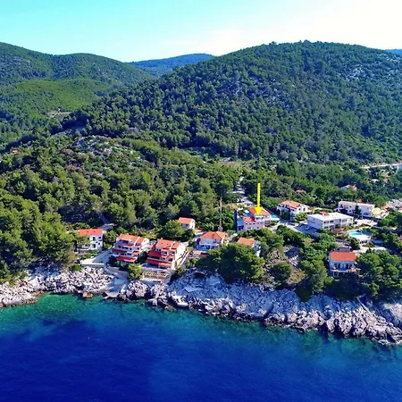 Apartment Marijana - Two Bedroom With Terrace And Sea View Marijana 1 Prizba